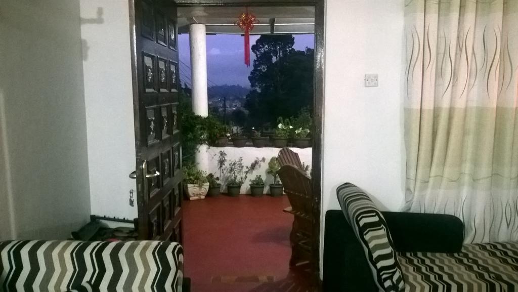 Srihelyes Inn Nuwara Eliya Exterior foto